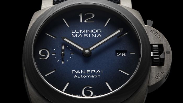 Panerai Luminor Marina Fibratech 44 mm PAM01663 costo € 16.000 euro