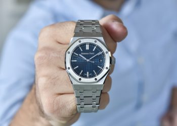 Perchè si chiama Audemars Piguet Unveils Royal Oak “Jumbo” Extra-Thin